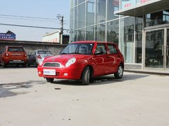 力帆汽车  冠军版 1.3 手动 车辆左前45度视角