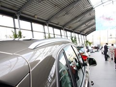 奥迪Q5 2012款 2.0TSI 动感型 5座