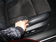 奥迪Q5 2012款 2.0TSI 动感型 5座