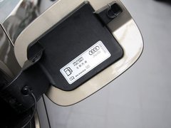 奥迪Q5 2012款 2.0TSI 动感型 5座