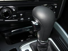 奥迪Q5 2012款 2.0TSI 动感型 5座