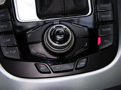 奥迪Q5 2012款 2.0TSI 动感型 5座