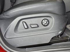 奥迪Q5 2012款 2.0TSI 动感型 5座