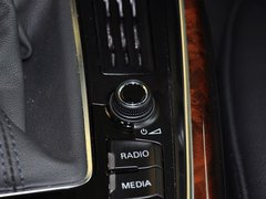 奥迪Q5 2012款 2.0TSI 动感型 5座