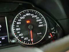 奥迪Q5 2012款 2.0TSI 动感型 5座
