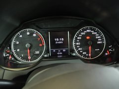 奥迪Q5 2012款 2.0TSI 动感型 5座