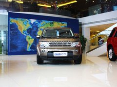 路虎  第四代发现 3.0L AT 车头正面视角