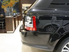 路虎  揽胜运动版 5.0 V8 NA HSE AT 车辆右后大灯正侧视角