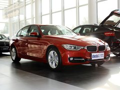 宝马(进口)  328i 2.0T AT 车辆右侧45度角