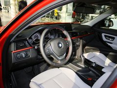 宝马(进口)  328i 2.0T AT 中控台左侧