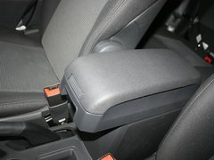 指南者(进口) 2012款 2.0 CVT 运动版 5座