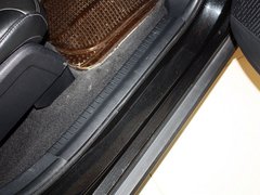 菲跃 2012款 2.4L 自动 豪华版 7座