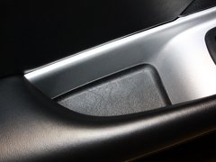 菲跃 2012款 2.4L 自动 豪华版 7座
