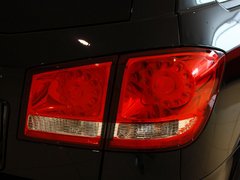 菲跃 2012款 2.4L 自动 豪华版 7座
