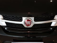 菲跃 2012款 2.4L 自动 豪华版 7座