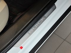 君威 2012款 2.0L 自动 舒适版
