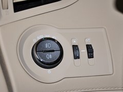 君越 2012款 2.4L SIDI豪华版