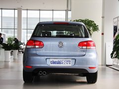 一汽-大众  1.4TSI DSG 车辆正后方尾部视角