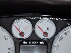 标致307 2012款 1.6L 手动 两厢 豪华版