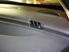 标致307 2012款 1.6L 手动 Cross