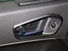 传祺GS5 2012款 2.0L 自动 精英版 5座