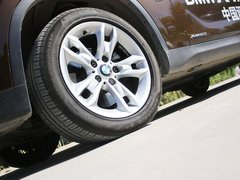 宝马X1 2012款 xDrive20i 2.0T 豪华型 5座