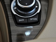 宝马X1 2012款 xDrive28i 2.0T 领先型 5座