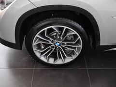 宝马X1 2012款 xDrive28i 2.0T 领先型 5座