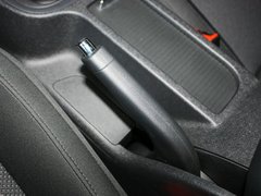 MG5 2012款 1.5L 手动 豪华版