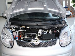 长安乘用车  1.0L 手动 发动机局部特写