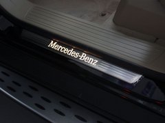 奔驰M级 2012款 ML350 3.5L 豪华型 5座