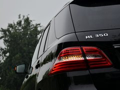 奔驰M级 2012款 ML350 3.5L 豪华型 5座