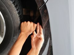 奔驰M级 2012款 ML350 3.5L 豪华型 5座