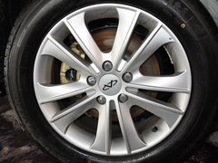 瑞虎 2012款 精英版 1.6L 手动 舒适型 5座