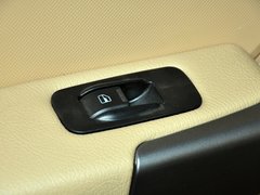 瑞虎 2012款 精英版 1.6S 手动 豪华型 5座