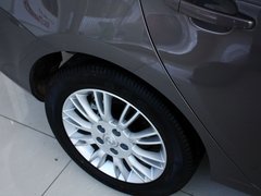 逸动 2012款 1.6L 自动 豪华型