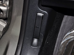 标致308(进口) 2012款 SW 1.6T 自动 时尚版