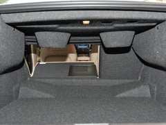荣威950 2012款 3.0L 自动 旗舰版