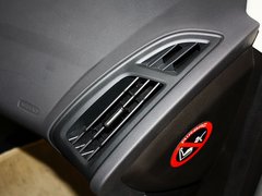 福克斯 2012款 两厢 1.6L 自动 舒适型