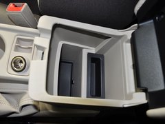 福克斯 2012款 三厢 1.6L DCT 舒适型
