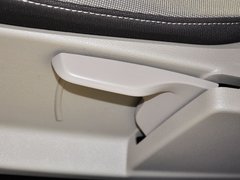 福克斯 2012款 三厢 1.6L DCT 舒适型