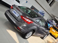 福克斯 2012款 三厢 1.6L DCT 舒适型