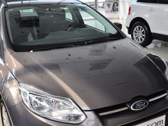 福克斯 2012款 三厢 1.6L DCT 舒适型