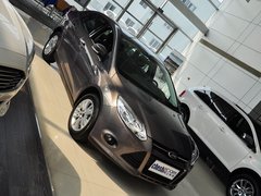 福克斯 2012款 三厢 1.6L DCT 舒适型