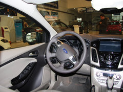福克斯 2012款 三厢 1.6L DCT 尊贵型