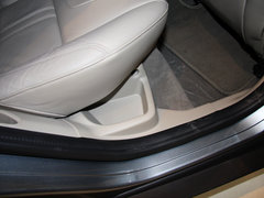 福克斯 2012款 三厢 1.6L DCT 尊贵型