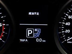 兰德酷路泽 2012款 4.6L AT VX-R 8座