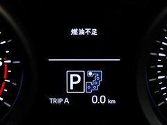 兰德酷路泽 2012款 4.6L AT VX-R 8座