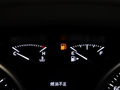 兰德酷路泽 2012款 4.6L AT VX-R 8座