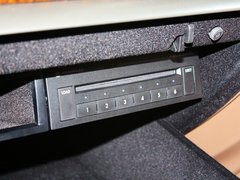 辉腾 2012款 3.0L 行政型（汽油版）
